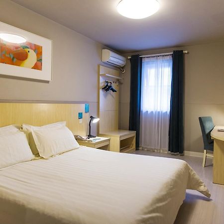 Jinjiang Inn Xi'An Tonghua Gate Xijin Hospital Екстериор снимка