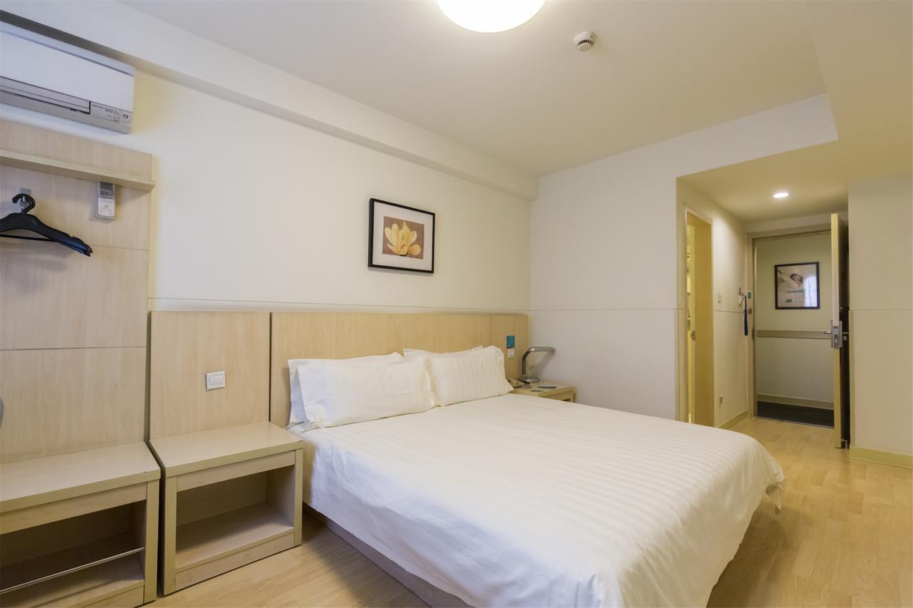 Jinjiang Inn Xi'An Tonghua Gate Xijin Hospital Екстериор снимка